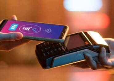 Comparing Digital Wallet Transaction Fees: Apple Pay, Google Pay, and PayPal in the UK